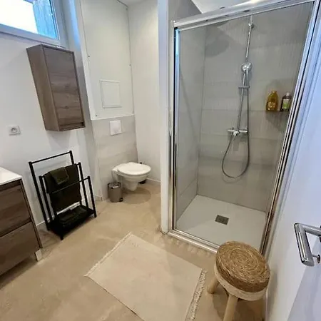 Apartment Setois Style, Charm And Comfort