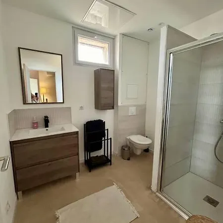 Setois Style, Charm And Comfort Apartment