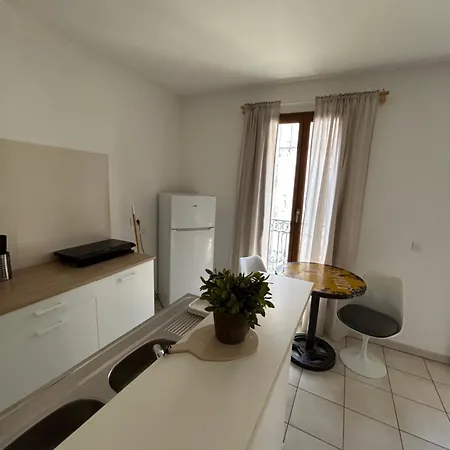 Apartment Setois Style, Charm And Comfort *