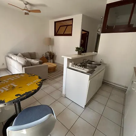 Setois Style, Charm And Comfort *